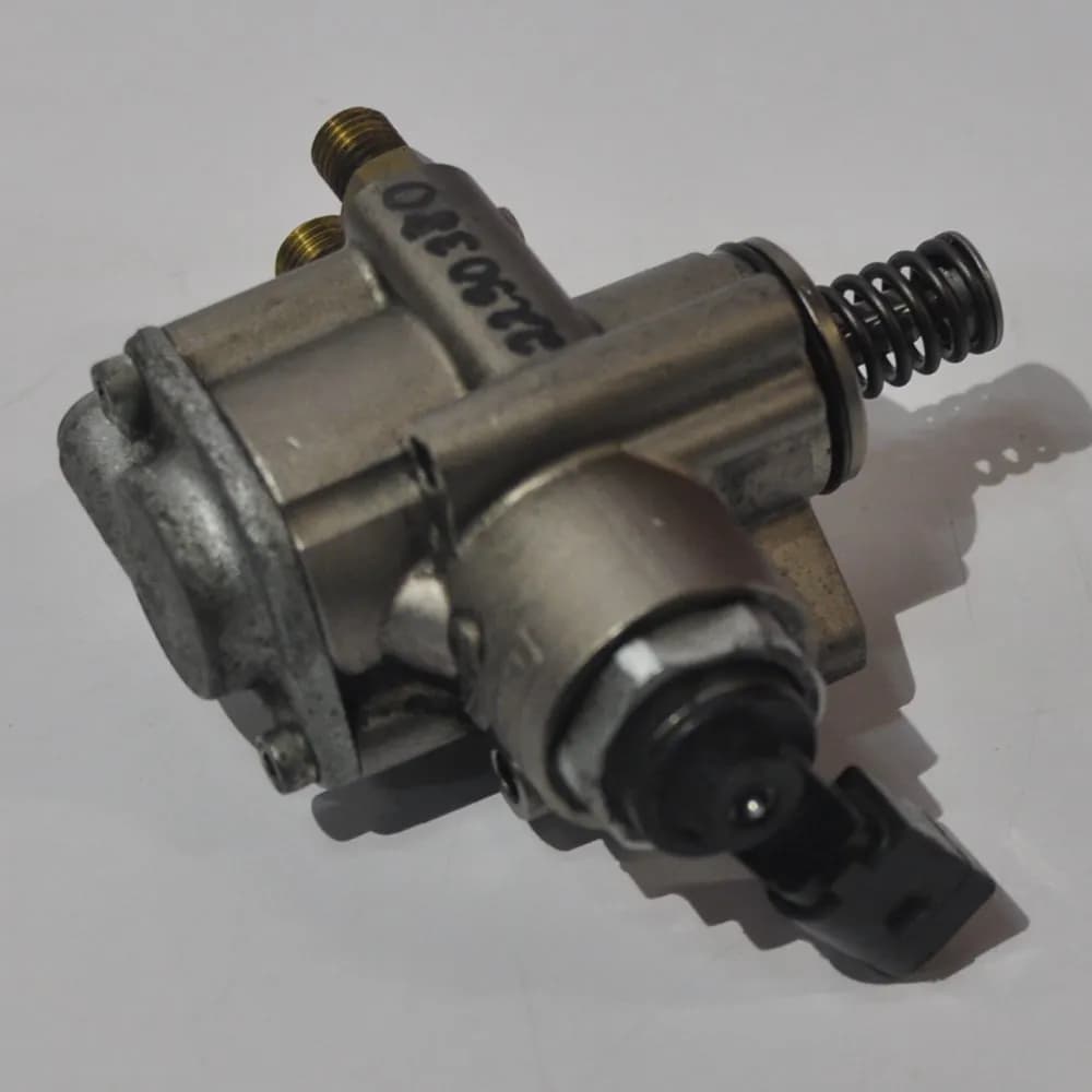 AUDI A6 4G C7 Fuel Pump 079127025 4.0 Petrol 309kw 2012 2290380