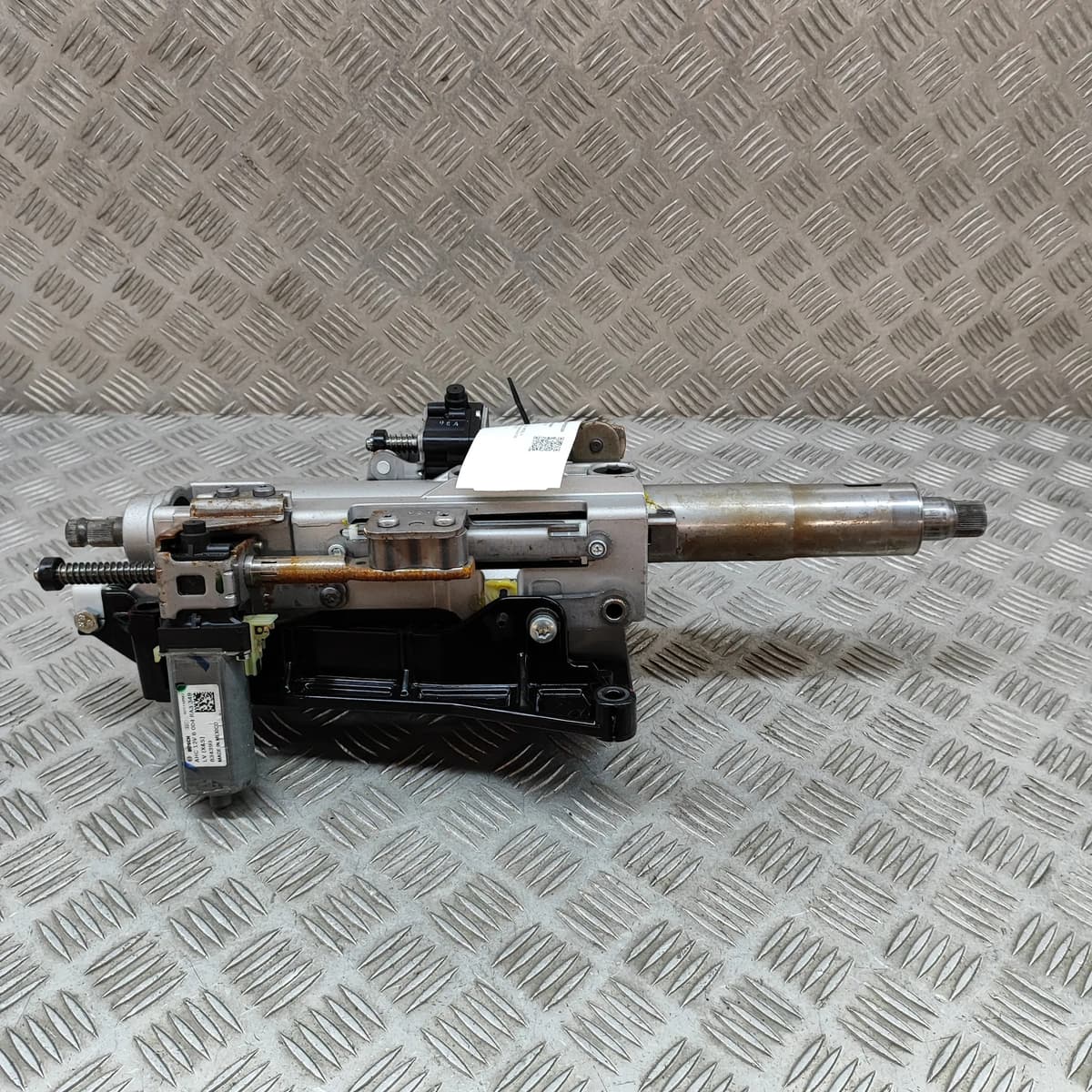 TESLA MODEL X Steering Column Mechanism 1027811-00-E EN1753-AZ91D ZG-854390