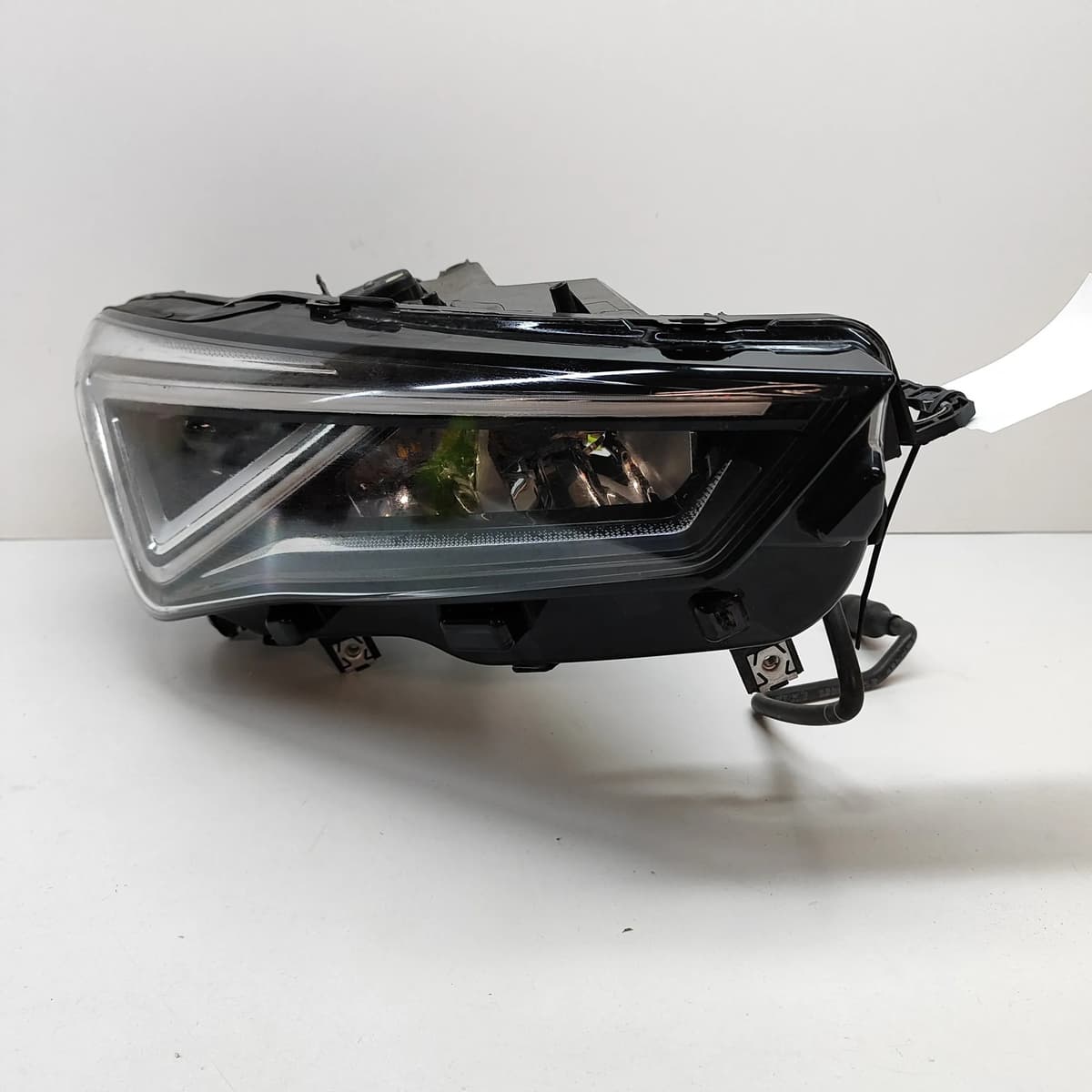 SEAT TARRACO KN2 Front Right Headlight 5FK941008J 2.0D 110kw 2023 RHD 23098805