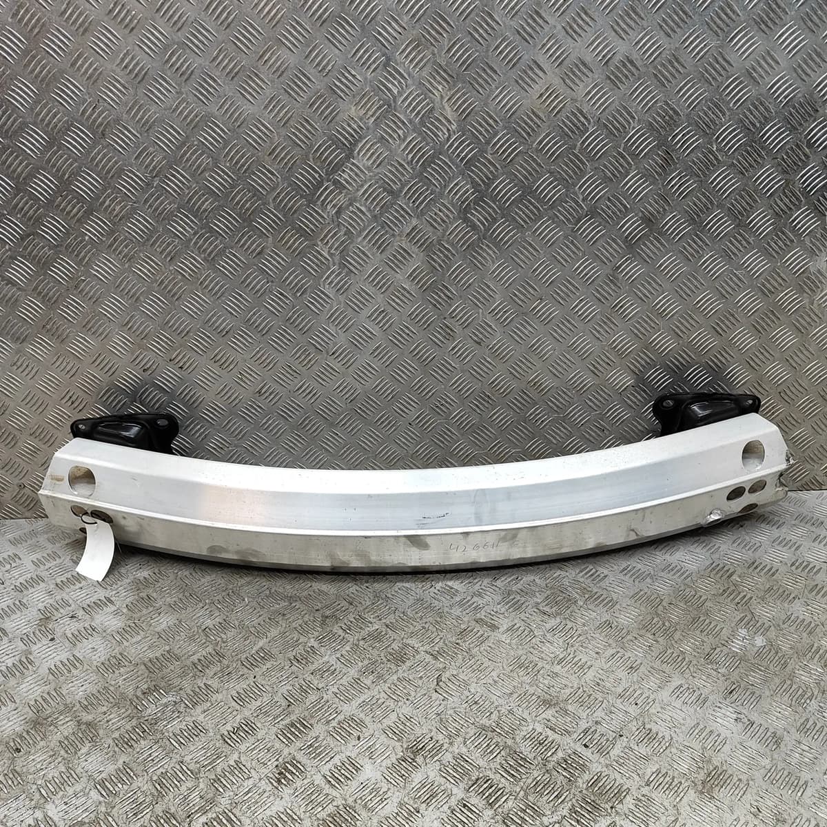 TESLA MODEL Y Rear Crash Reinforcement  Bar 1487616-00-B Electricity