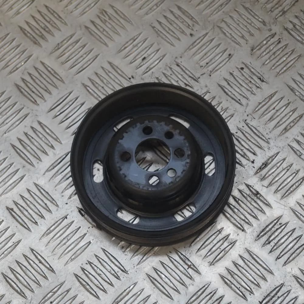 Audi A3 8P 1.6 Petrol 75KW Crankshaft Belt Pulley 06A105255F