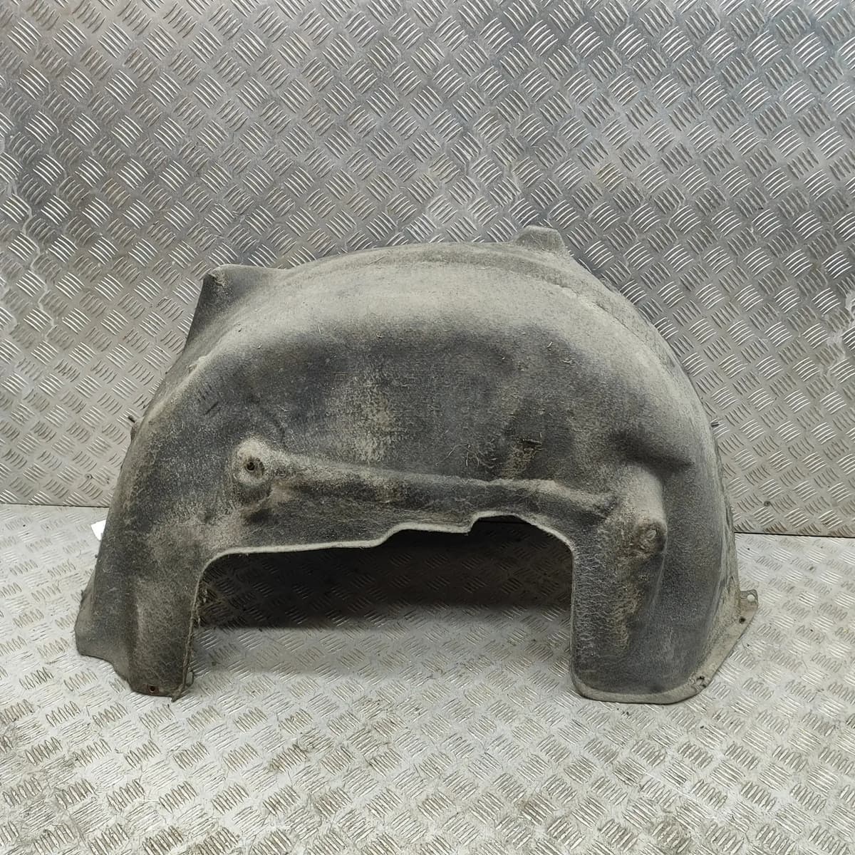 MERCEDES-BENZ GL X164 Rear Right Arch Liner A1648844822 4.0D 225kW 23415281