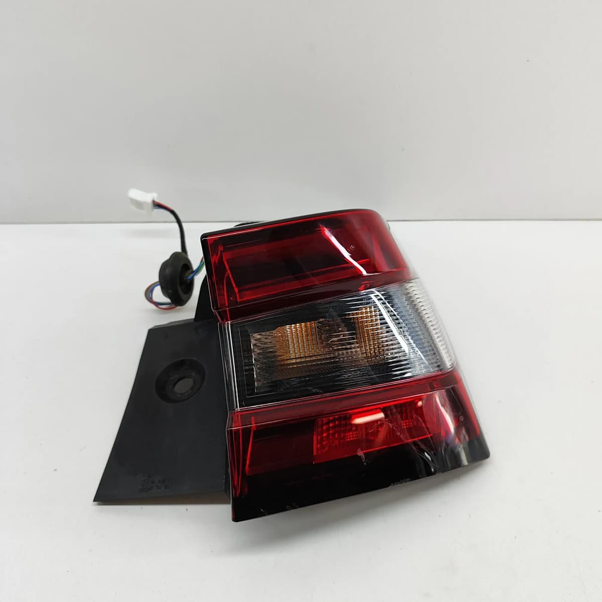 NISSAN JUKE F16 Rear Right Tail Light 26550-6PA1A 1.0i 86kw 2021 RHD 23699363