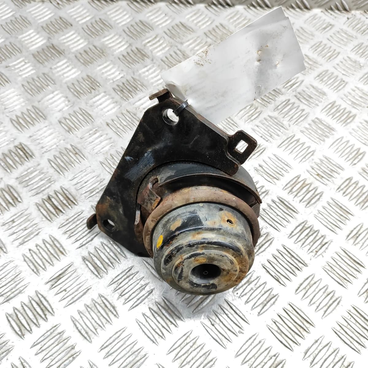 TOYOTA LAND CRUISER J150 Engine Left Side Mount 12361-30141 2.8D 130kw 2017