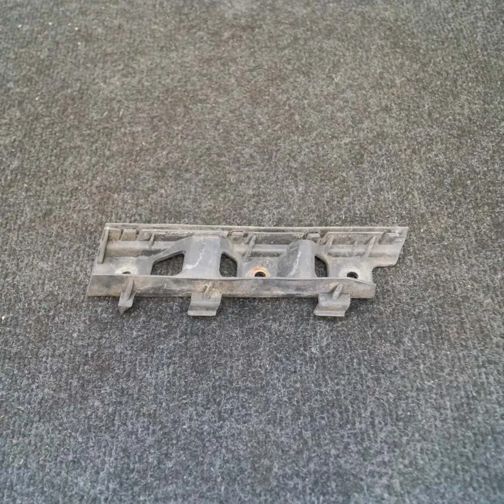 VOLKSWAGEN PASSAT B6 Front Left Bumper Bracket 3C0807183 2.0 Diesel 125kw 2007