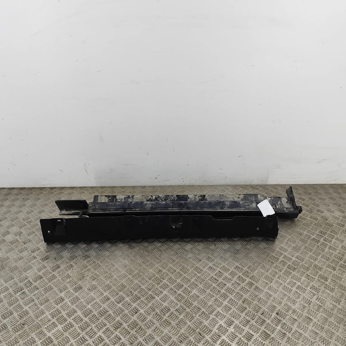 FORD TRANSIT CONNECT MK2 Left Side Plastic Sideskirt Cover DT11-U10155-B 2018