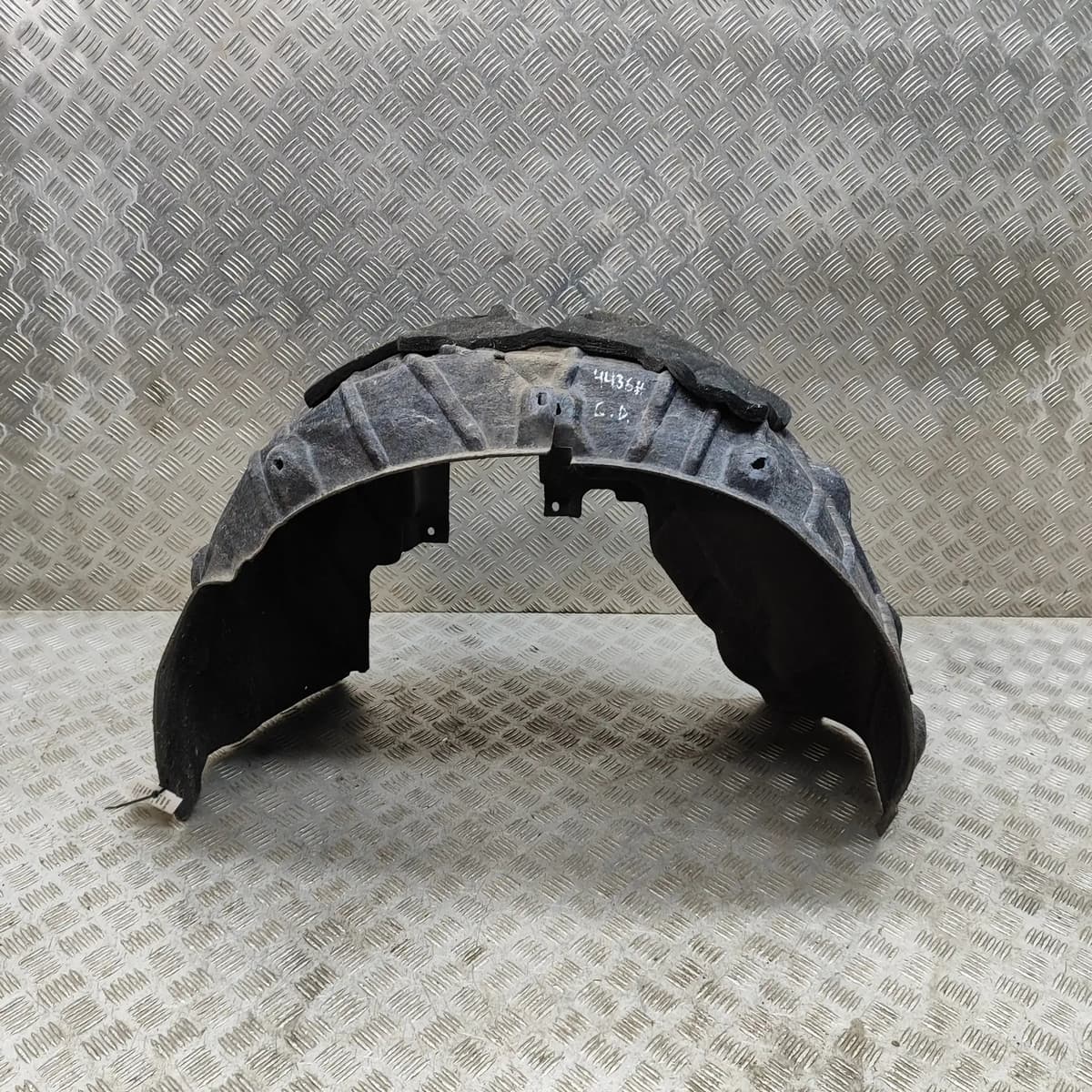 AUDI A4 RS4 Avant B9 Rear Right Arch Liner 3.0i 331kW 8W0810172M 2023 24884055