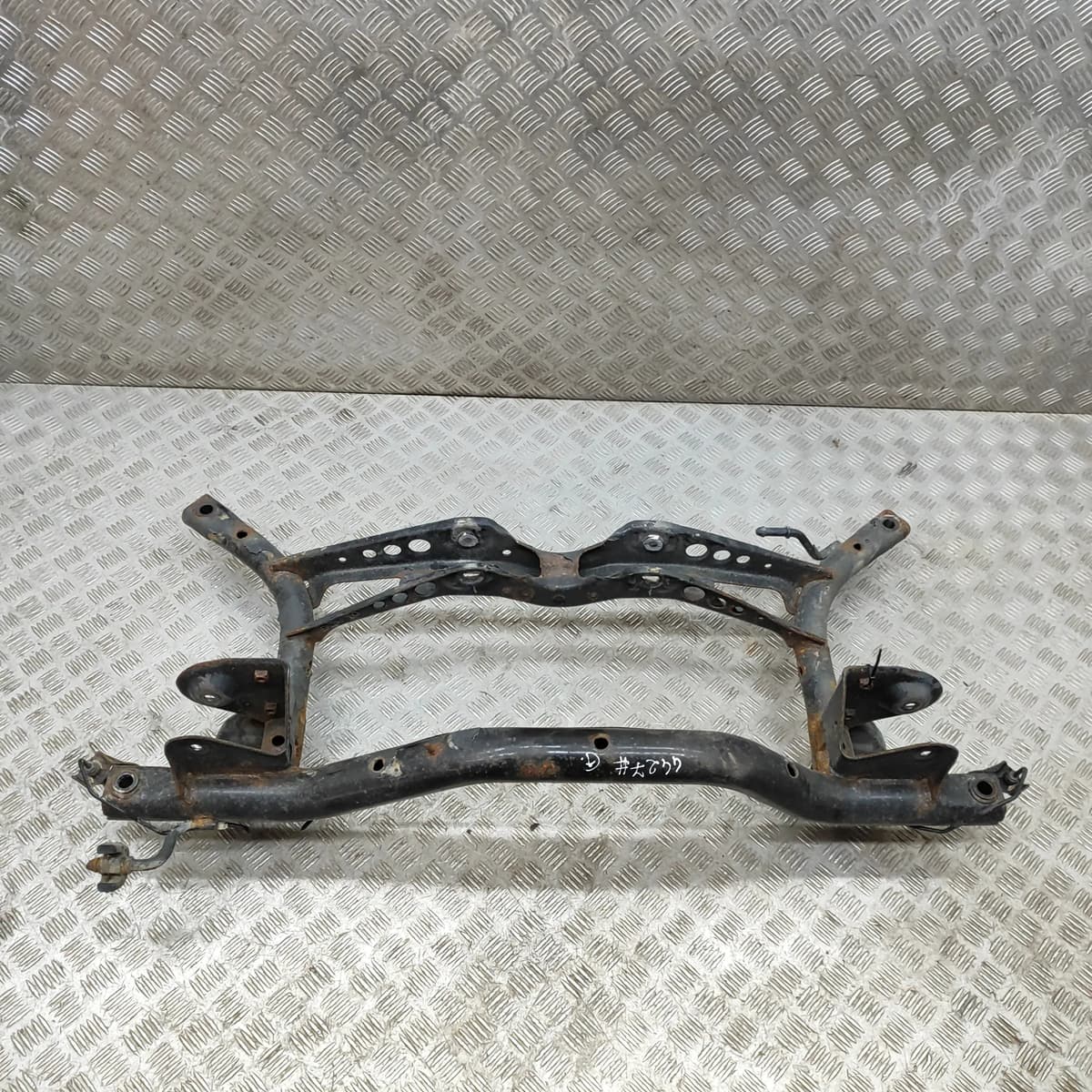 VOLKSWAGEN TOURAN 5T Rear Subframe 5QA505315B 1.6 Diesel 85kw 2019 24967857
