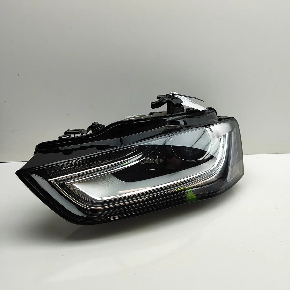 AUDI A4 8K B8 Front Left Headlight RHD 8K0941753A 2014 2501362