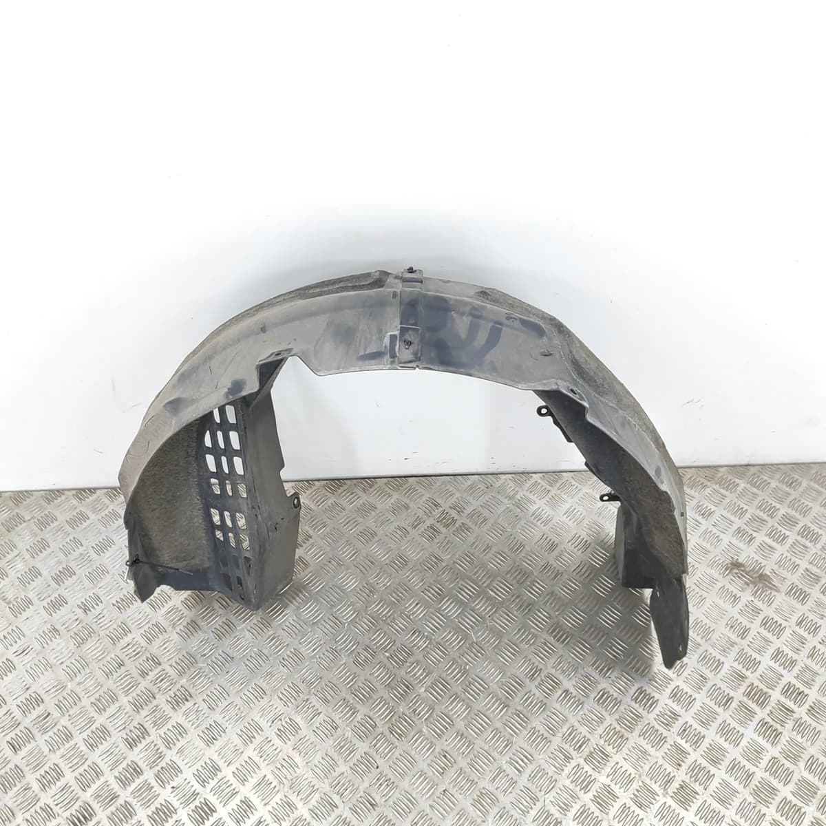 BMW i3 I01 Rear Right Arch Liner 7394078 Electric 125kw 2019 25105754