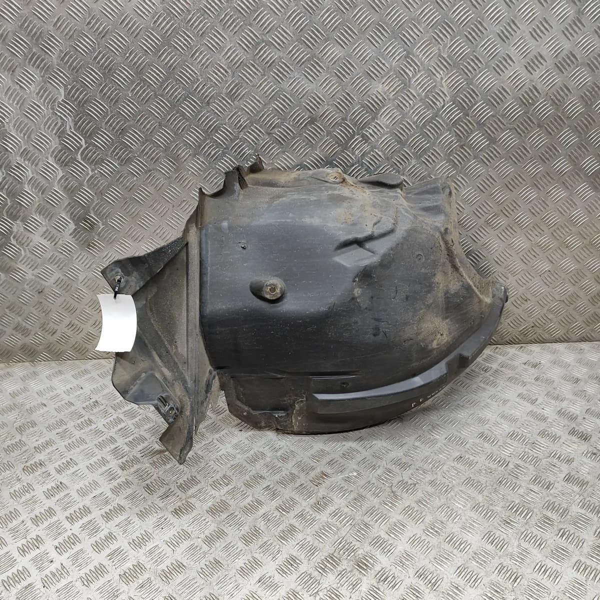 MERCEDES-BENZ E S212 Front Right Arch Liner Rear Part A2126906930 2010 25162465