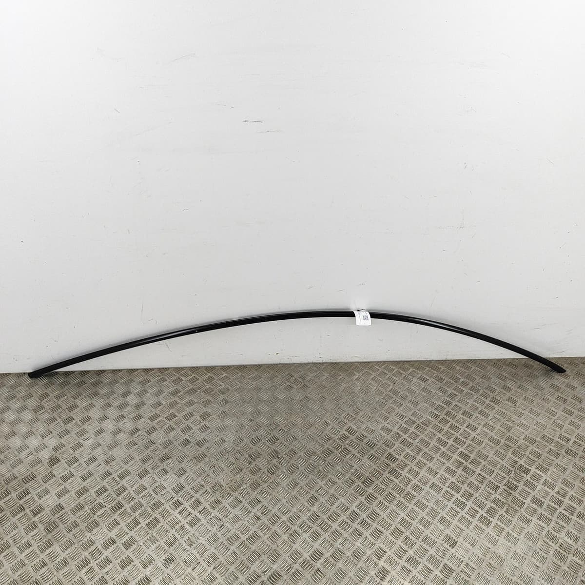 TESLA MODEL Y 2022 Right Side Roof Strip Trim 1495731-00-C