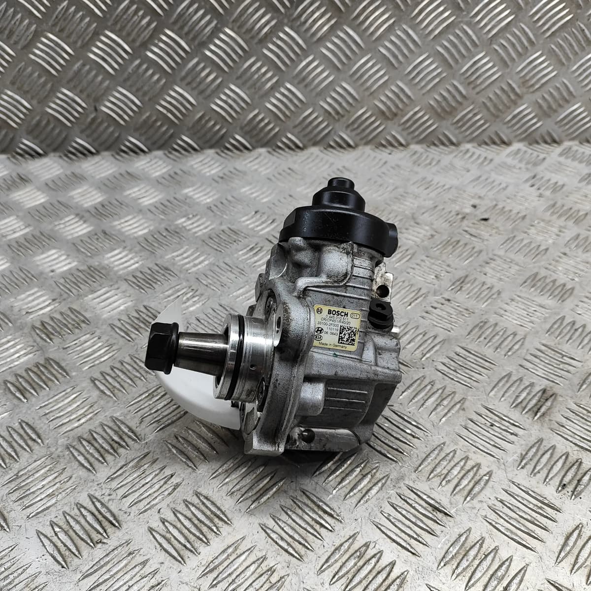 KIA SPORTAGE SL Fuel Pump 33100-2F000 2.0 Diesel 100kw 2013 25236309