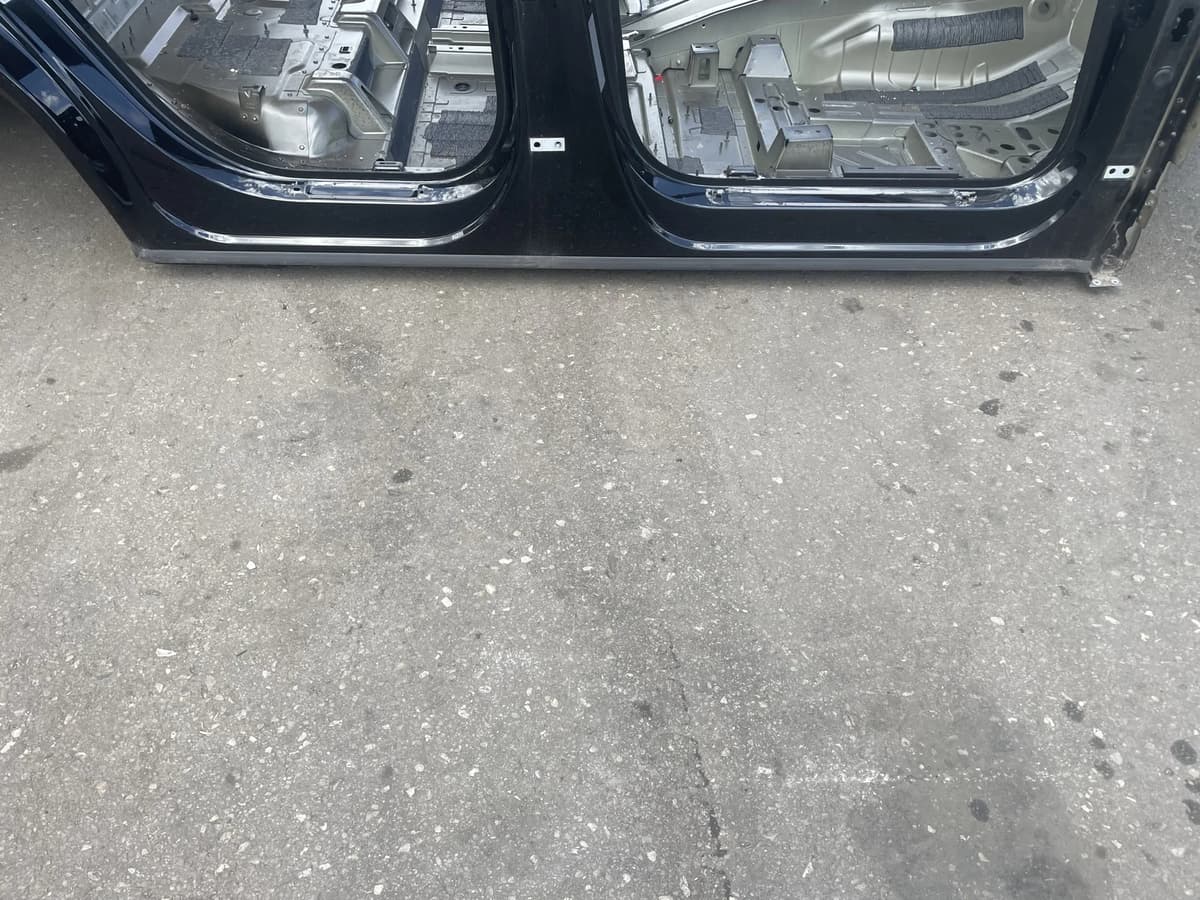 AUDI E-TRON GEN 2020 Right Side Sideskirt