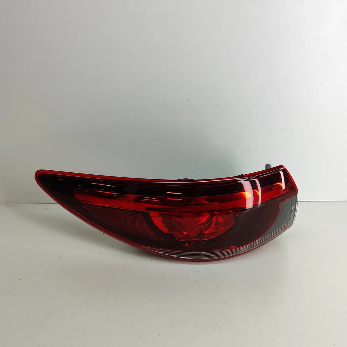 MAZDA 6 Sedan GJ Rear Left Tail Light RHD GJA1-51-160B 2.2 Diesel 110kw 25346133