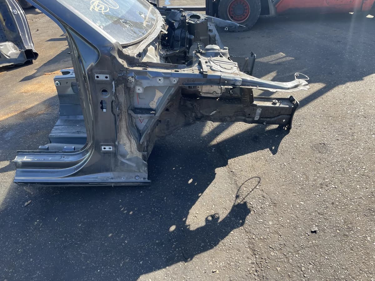 AUDI A4 Avant 8W5, B9 2018 Front Right Quarter Panel