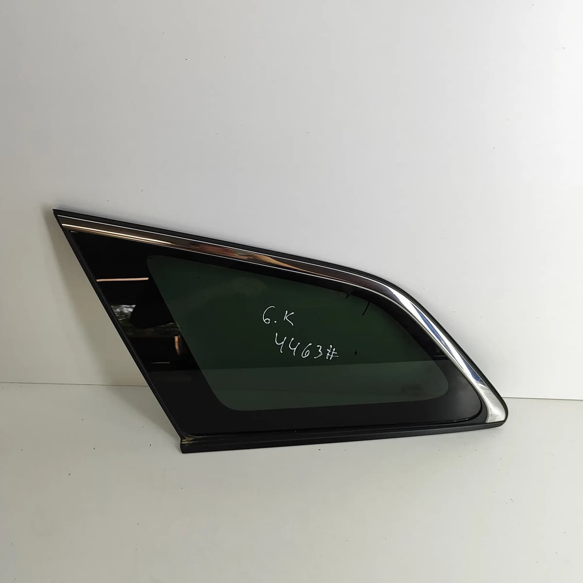 TOYOTA COROLLA Estate E210 Rear Left Quarter Window 62720-02231 2021 25473905