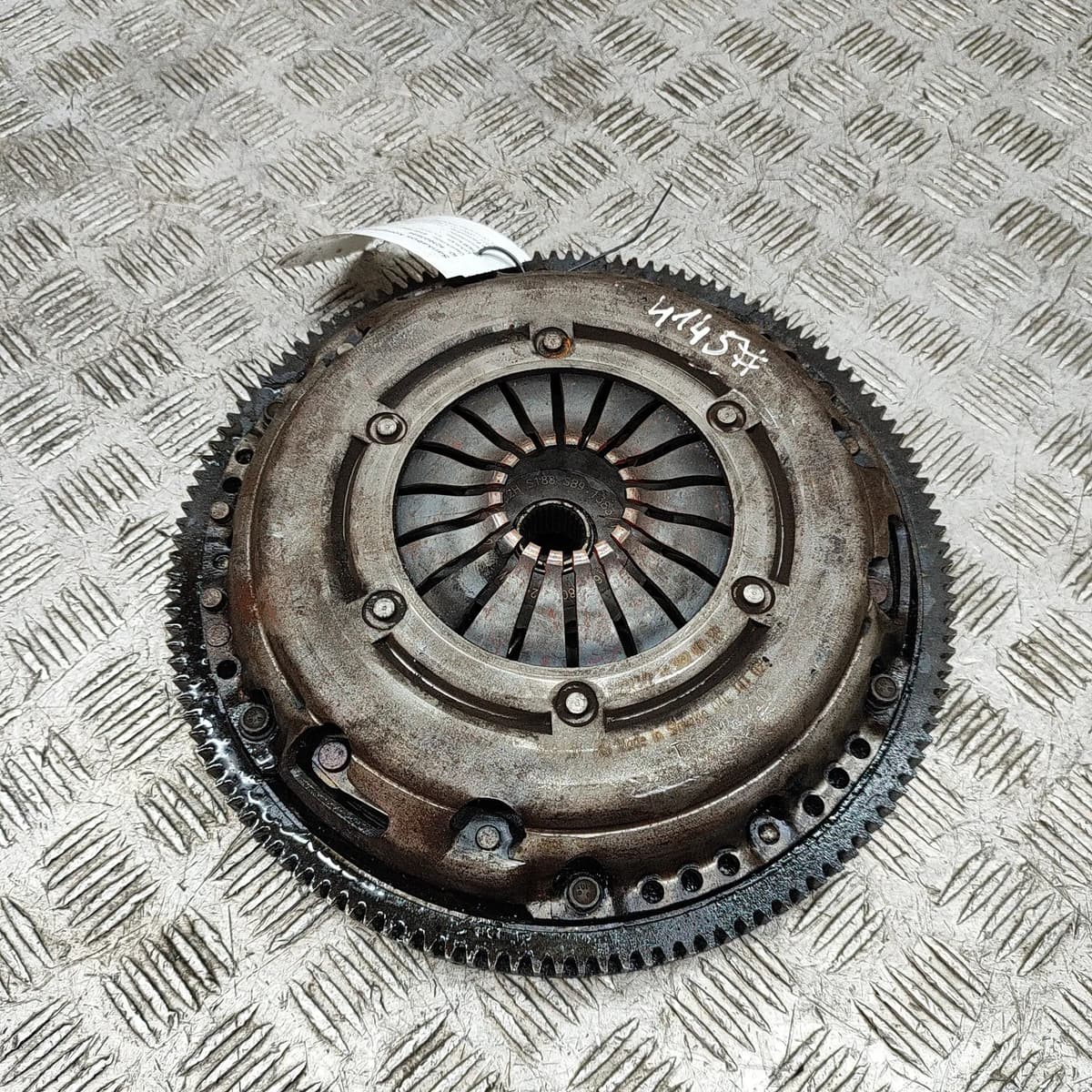 SKODA OCTAVIA MK3 Combi 5E Clutch Kit 04E141025 1.2 Petrol 77kw 2014 25803694