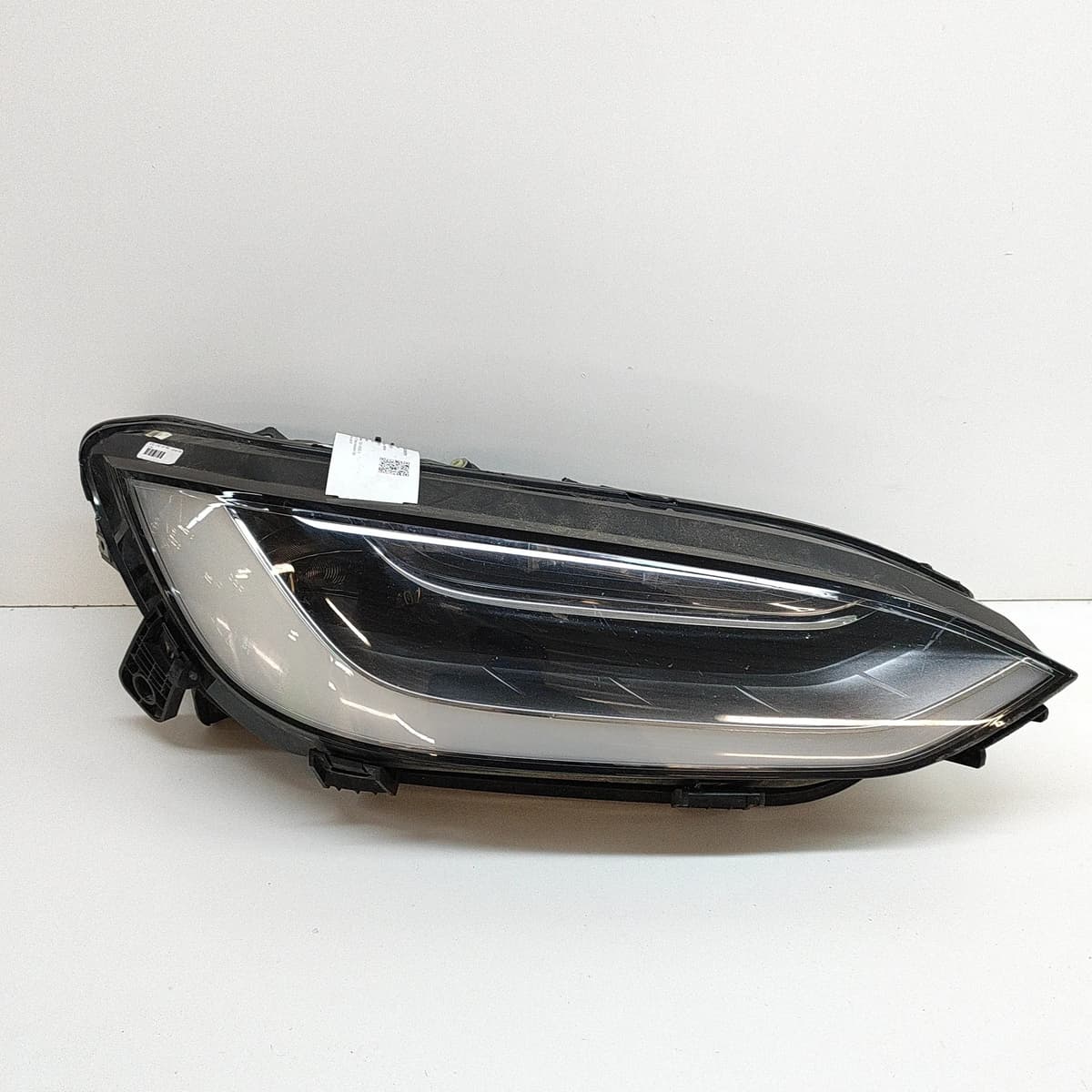 TESLA MODEL X Front Right Headlight RHD 1034319-00-B 568kw 2017 25805116