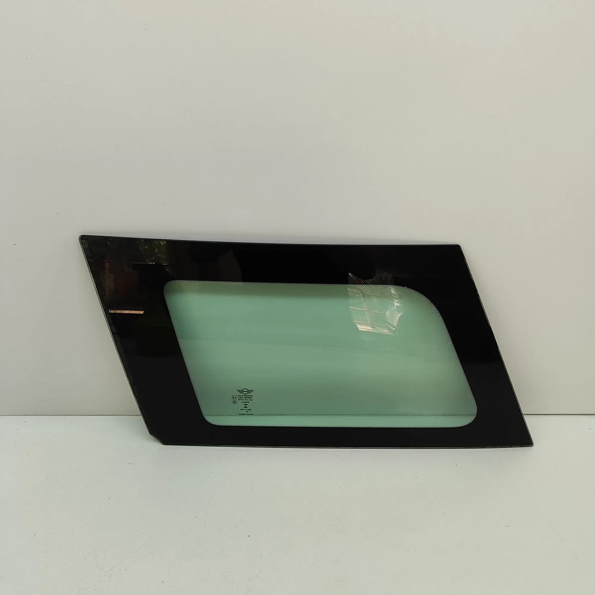 MINI COUNTRYMAN F60 Rear Left Quarter Window AS2 7390237 1.5i 2020 26290150