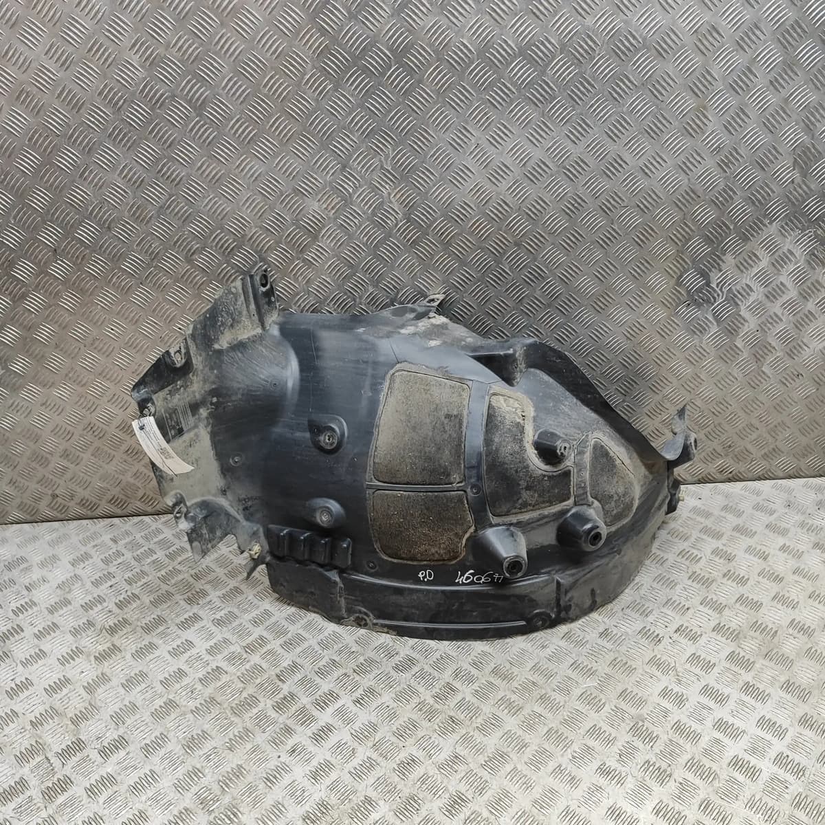 BMW X5 G05 2019 Front Right Arch Liner Rear Part 7424908