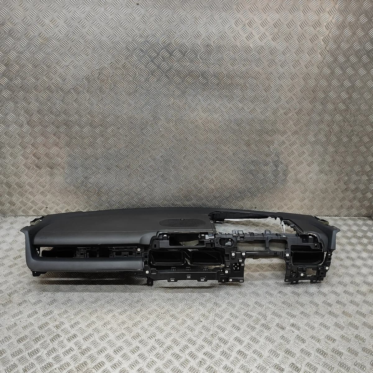 HYUNDAI IONIQ 5 NE Armaturenbrett mit Sicherheitseinheiten RHD 84701-GI900 2020
