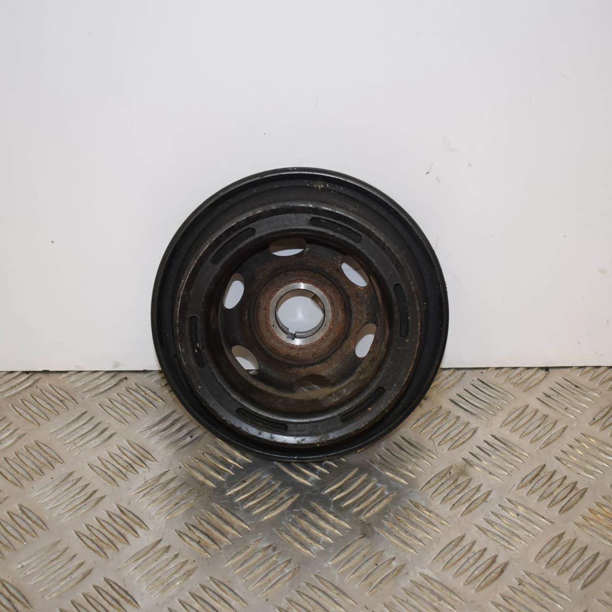 MERCEDES-BENZ Vito Crankshaft Pulley 611.980 2.2CDI Diesel 90kw 2003 A6110300503