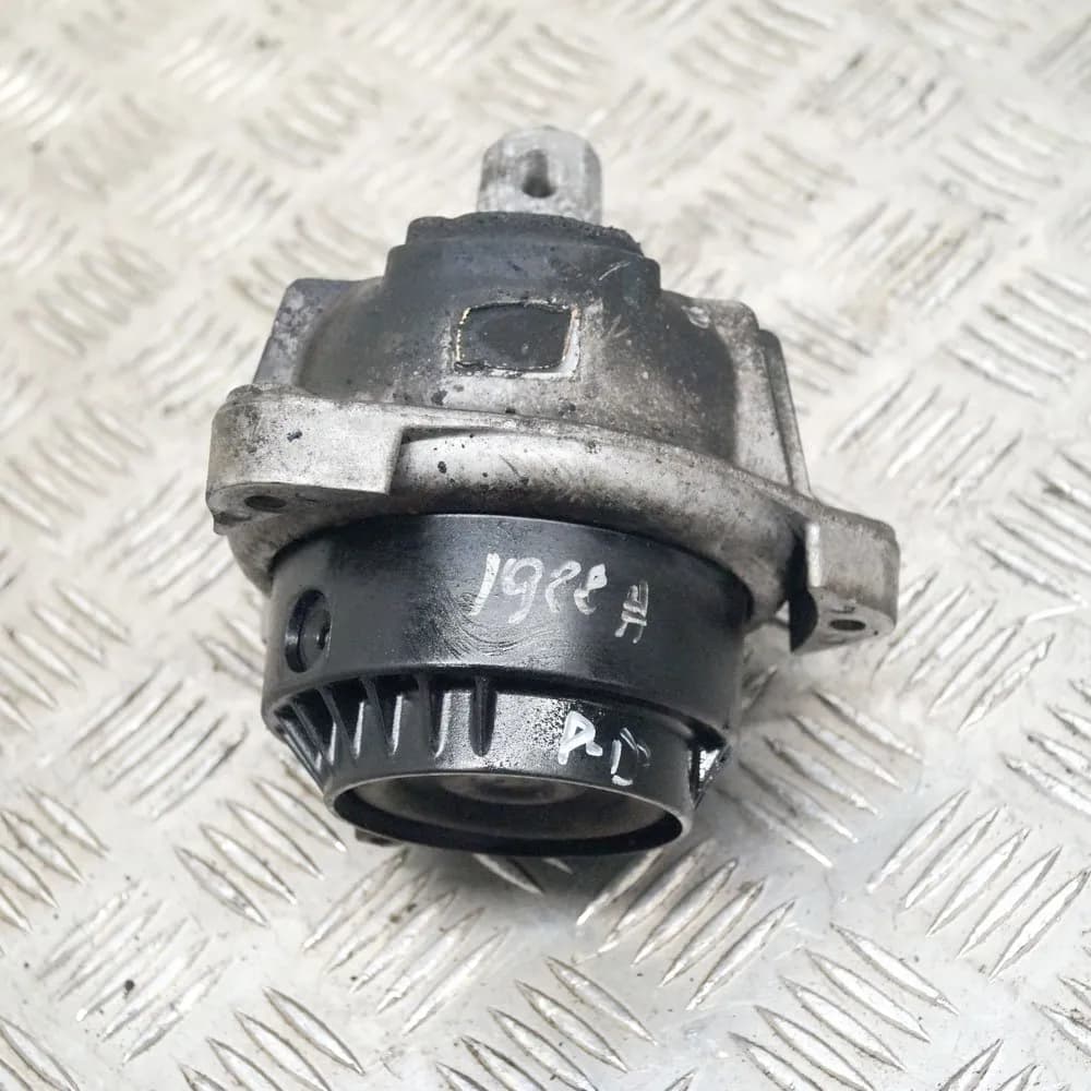 BMW 6 F13 Right Side Engine Mount 3.0 Diesel 230kw 2011