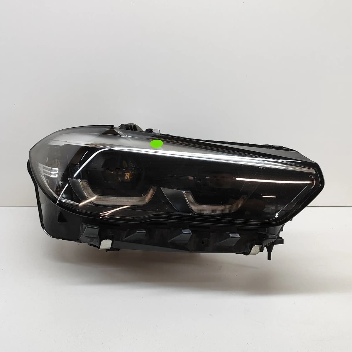 BMW X5 G05 2019 Front Right Headlight 9481782
