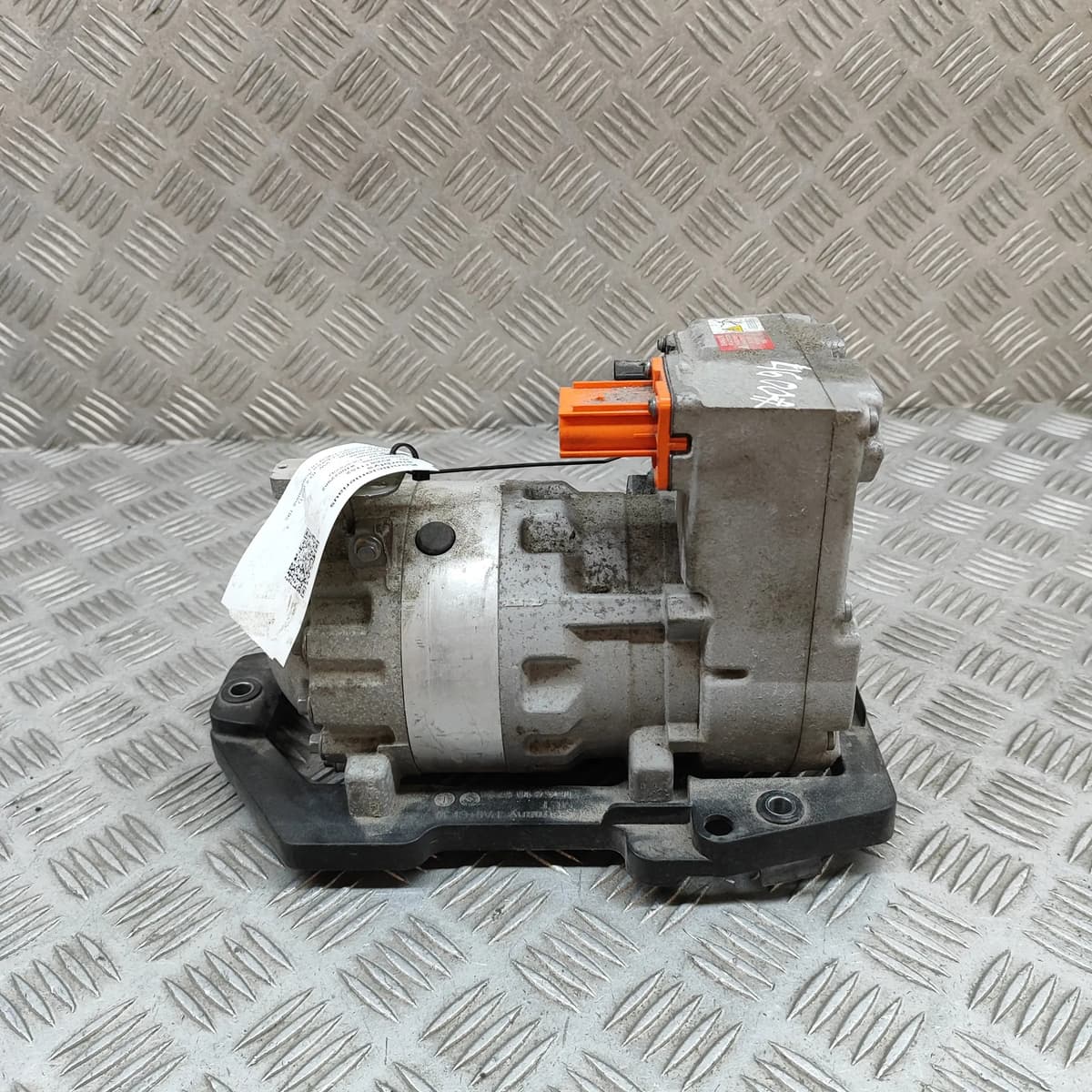 VOLKSWAGEN ID.4 E21 Air Condition A/C Pump 1EA820808E 195kw 2023 26811152