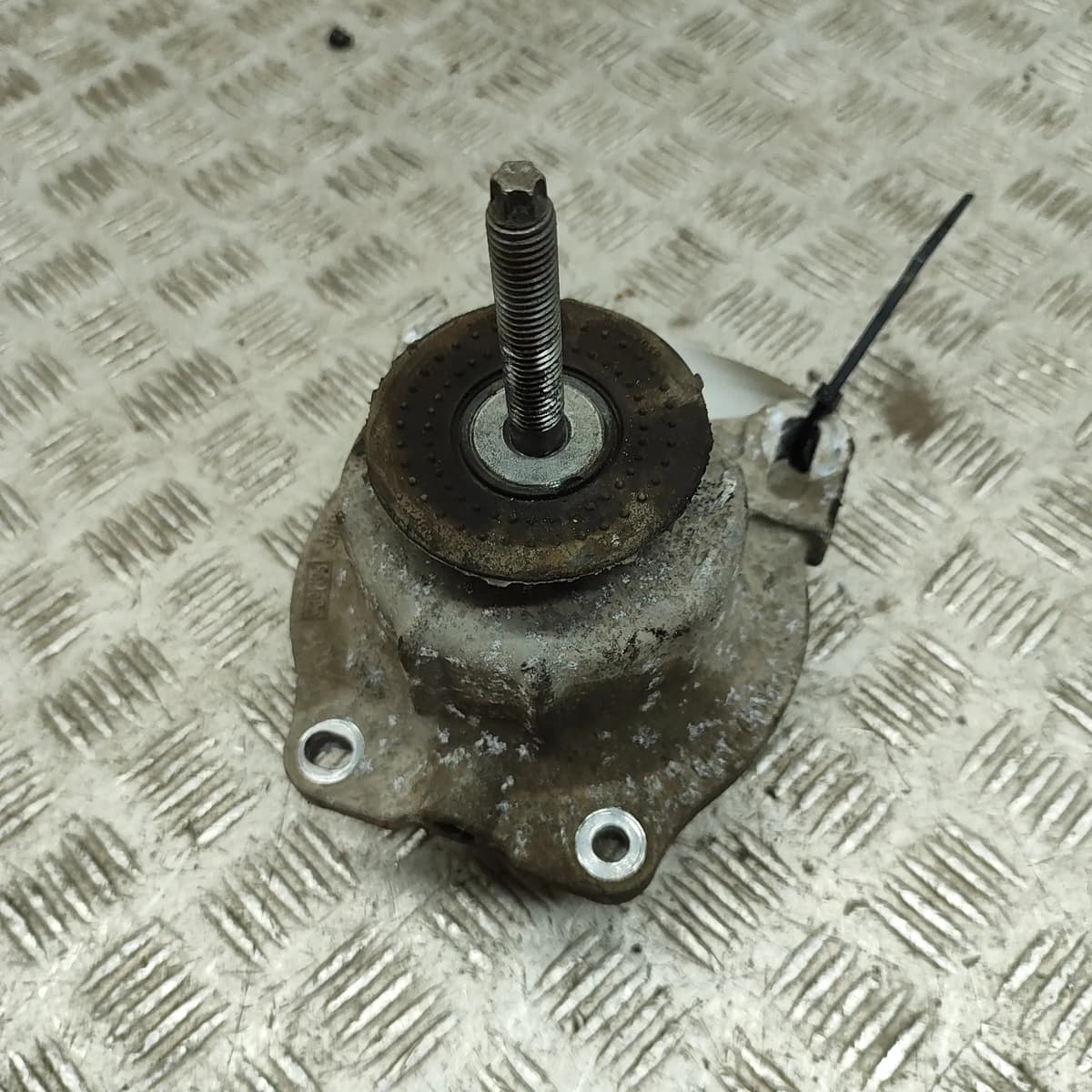 FORD TRANSIT Furgon 2015 Left Side Engine Mount GK31-6A002 2.2 D 92kw 26830373
