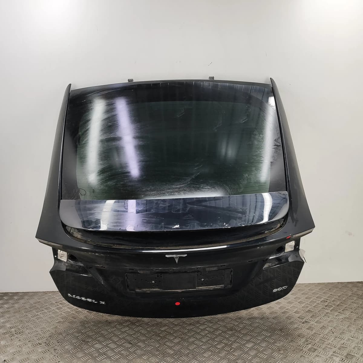 TESLA MODEL X Tailgate Bootlid 1009710-02-H Electricity 385kw 2016 26924711