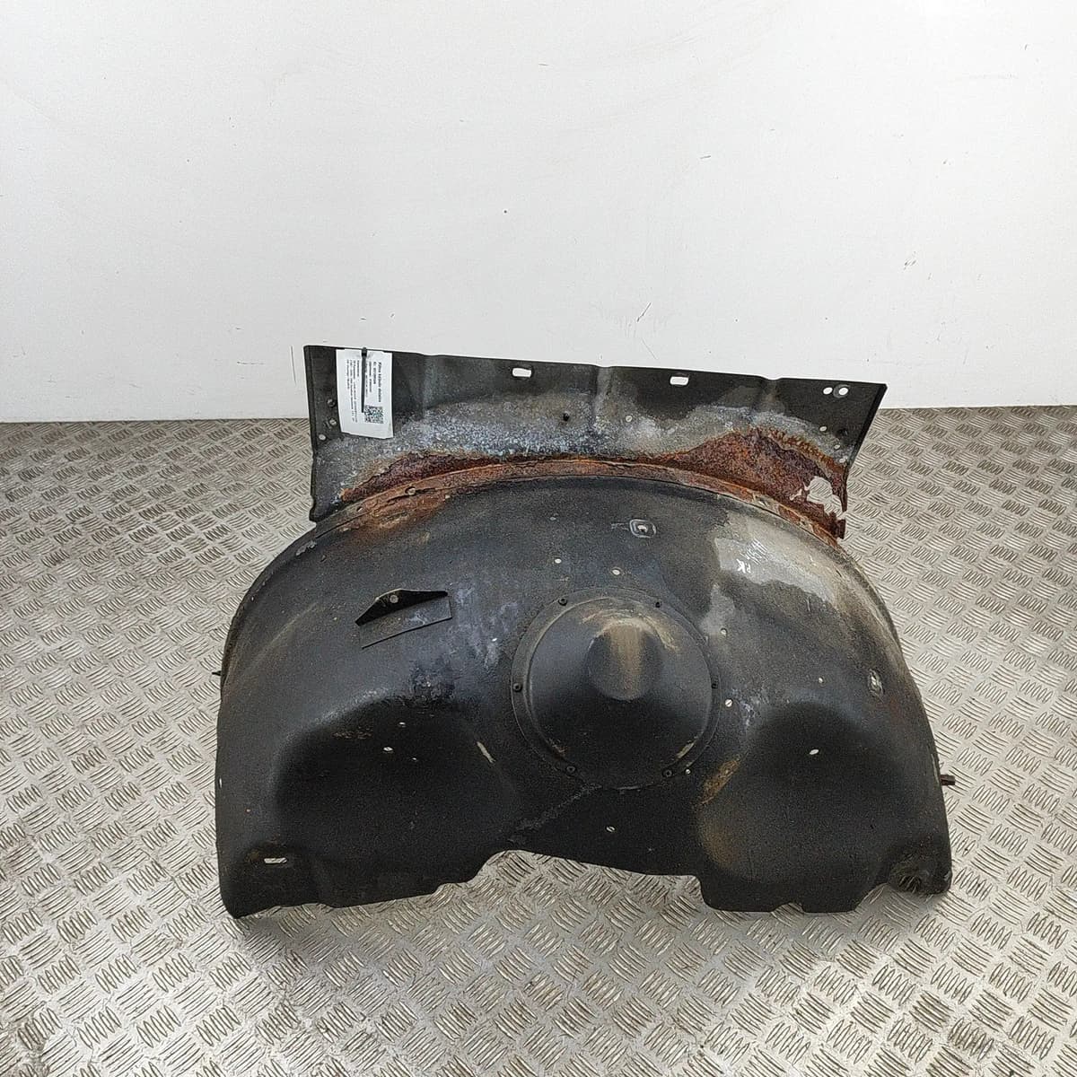 LAND ROVER DEFENDER L315 Front Left Arch Liner AWJ710040 1998 27299306
