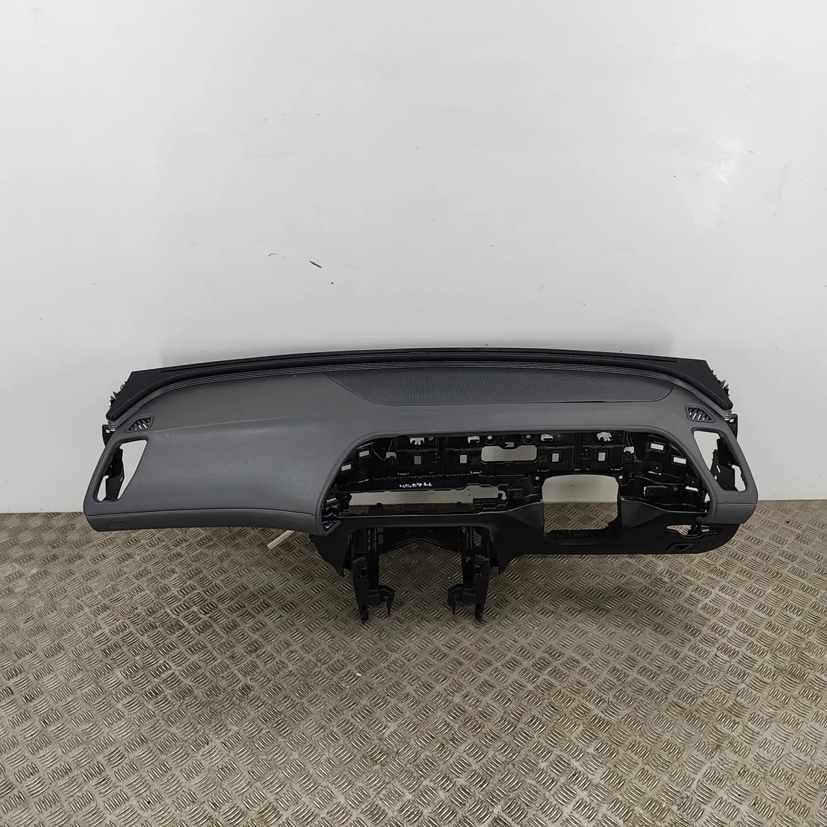 MERCEDES-BENZ EQC Dashboard A2936805601 Electricity 300kw 2022 RHD 27347744