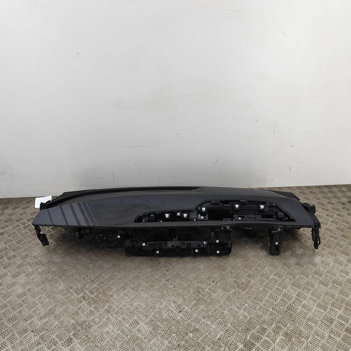 KIA EV6 CV Dashboard 84720-CV900 2021 RHD 27450534