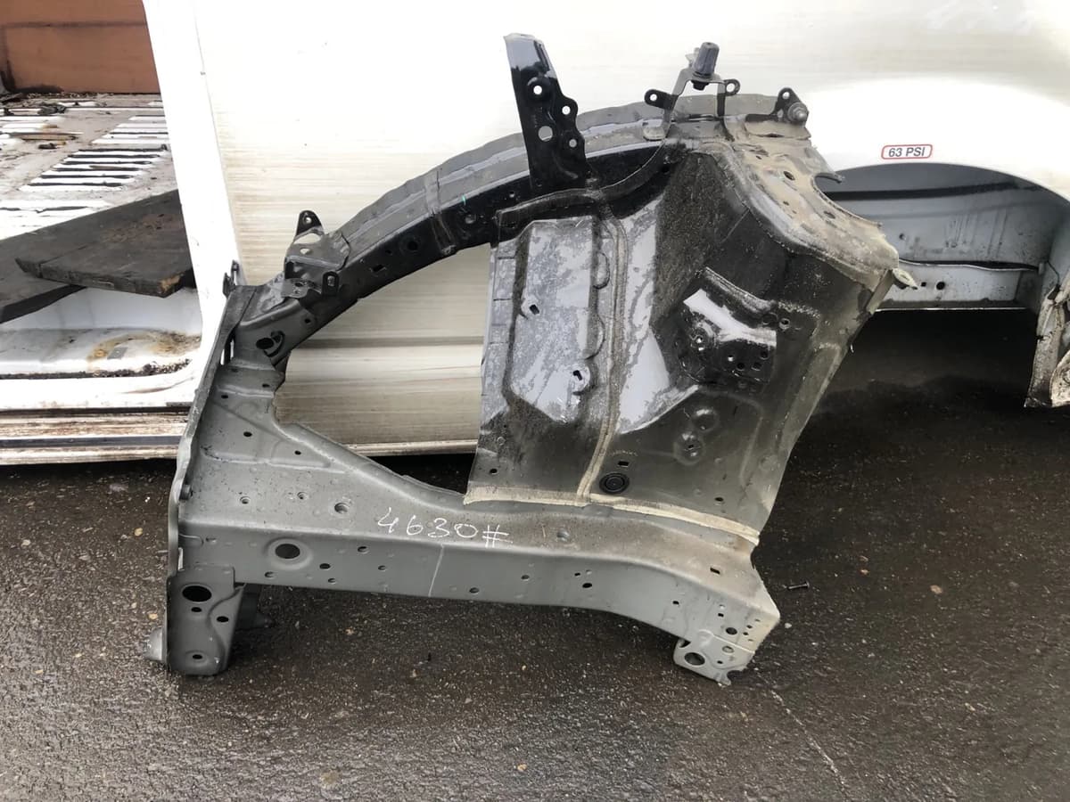 HONDA CR-V VI RS_, RY_ 2024 Front Right Quarter Panel