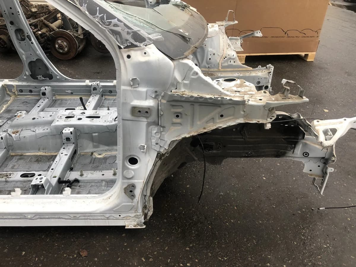TOYOTA YARIS CROSS MXP_ 2022 Front Right Quarter Panel
