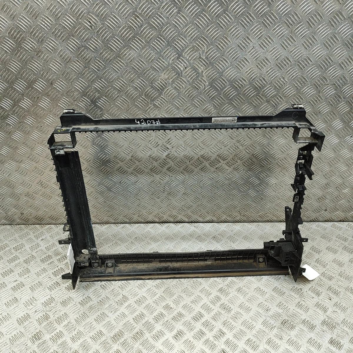 LR RANGE ROVER VELAR L560 2.0D Slam Panel Frame Kit HK83-8B680-AG 2020 27570532