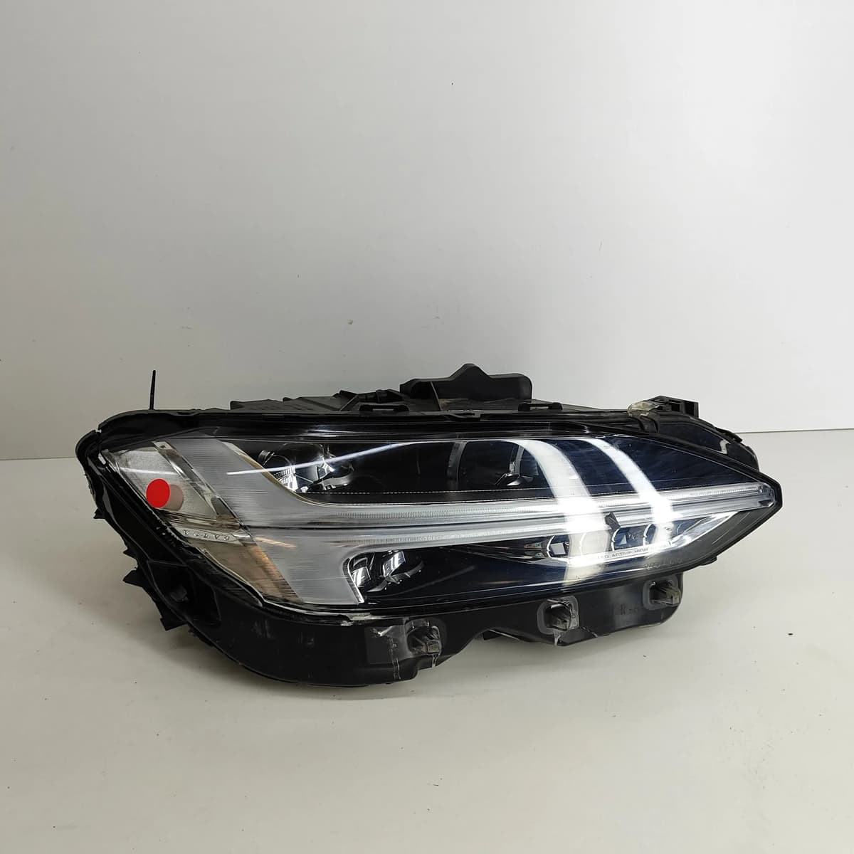 VOLVO S90 MK2 Front Right Headlight 31655755 2021 RHD 27646483