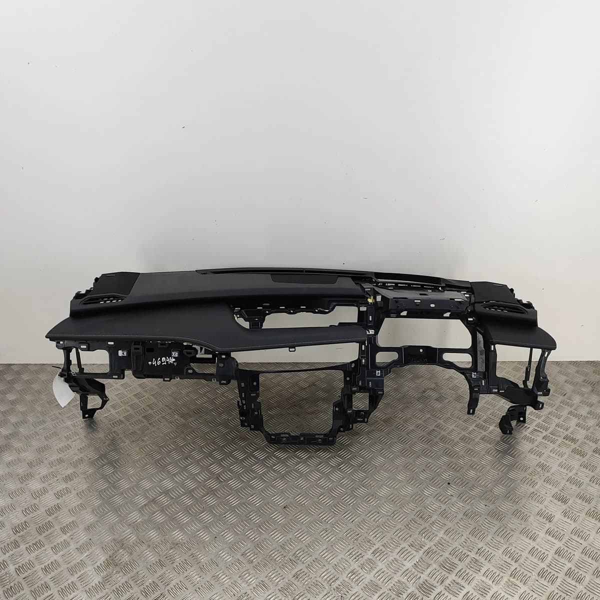 LEXUS UX ZA10 Dashboard 55400-76020 2020 RHD 27853602