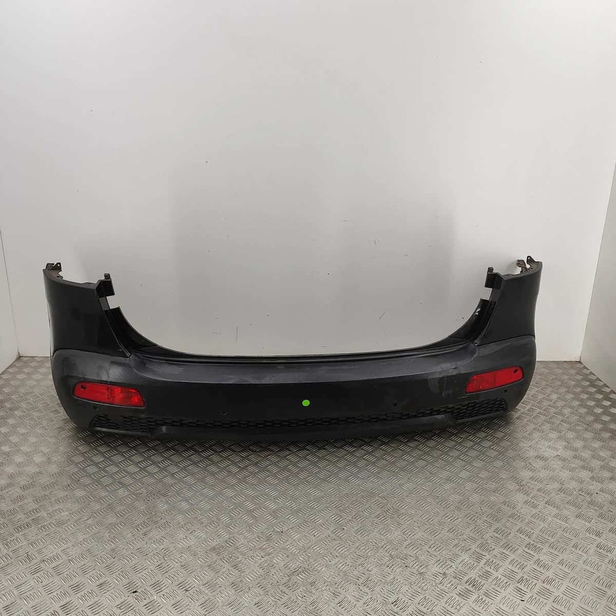 KIA SORENTO MK2 XM Rear Bumper 86611-2P010 2.2 Diesel 145kw 2012 27868627