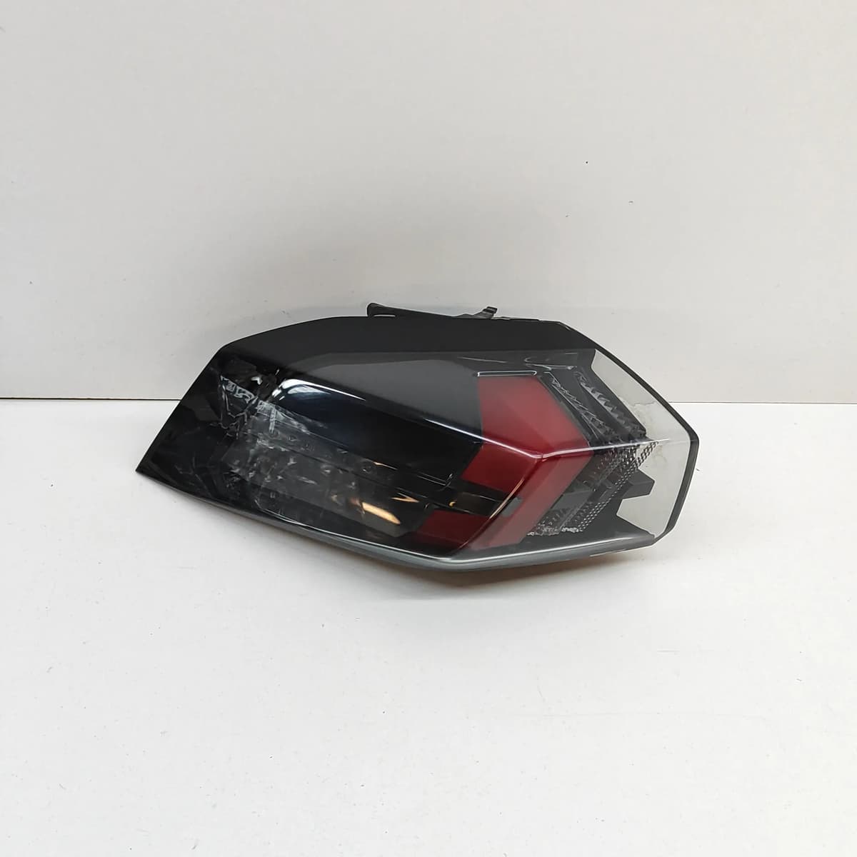 PEUGEOT 2008 P24 Rear Left Tail Light 9838190580 RHD 2023 28032746