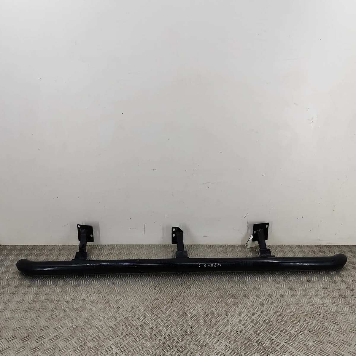 VOLKSWAGEN AMAROK 2H Right Side Metallic Sideskirt Cover 2H7854884 2016