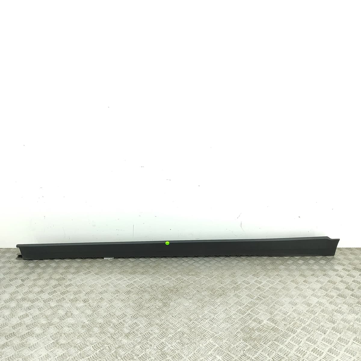 MERCEDES-BENZ EQB X243 Left Side Plastic Side skirt Cover A2476980700 2024