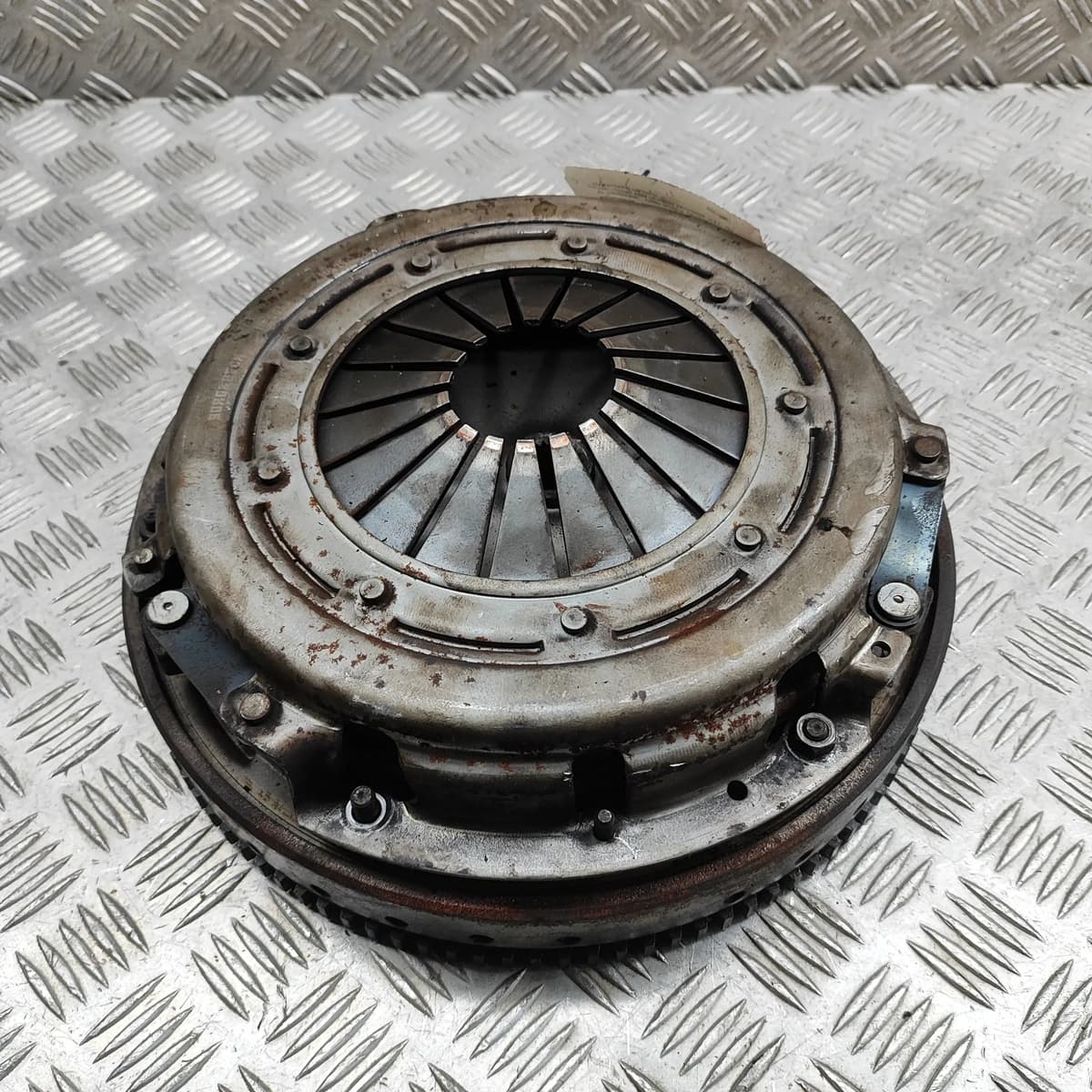 LAND ROVER DEFENDER L315 Clutch Kit PSD103040 2.5 Diesel 101kw 1998 28075271