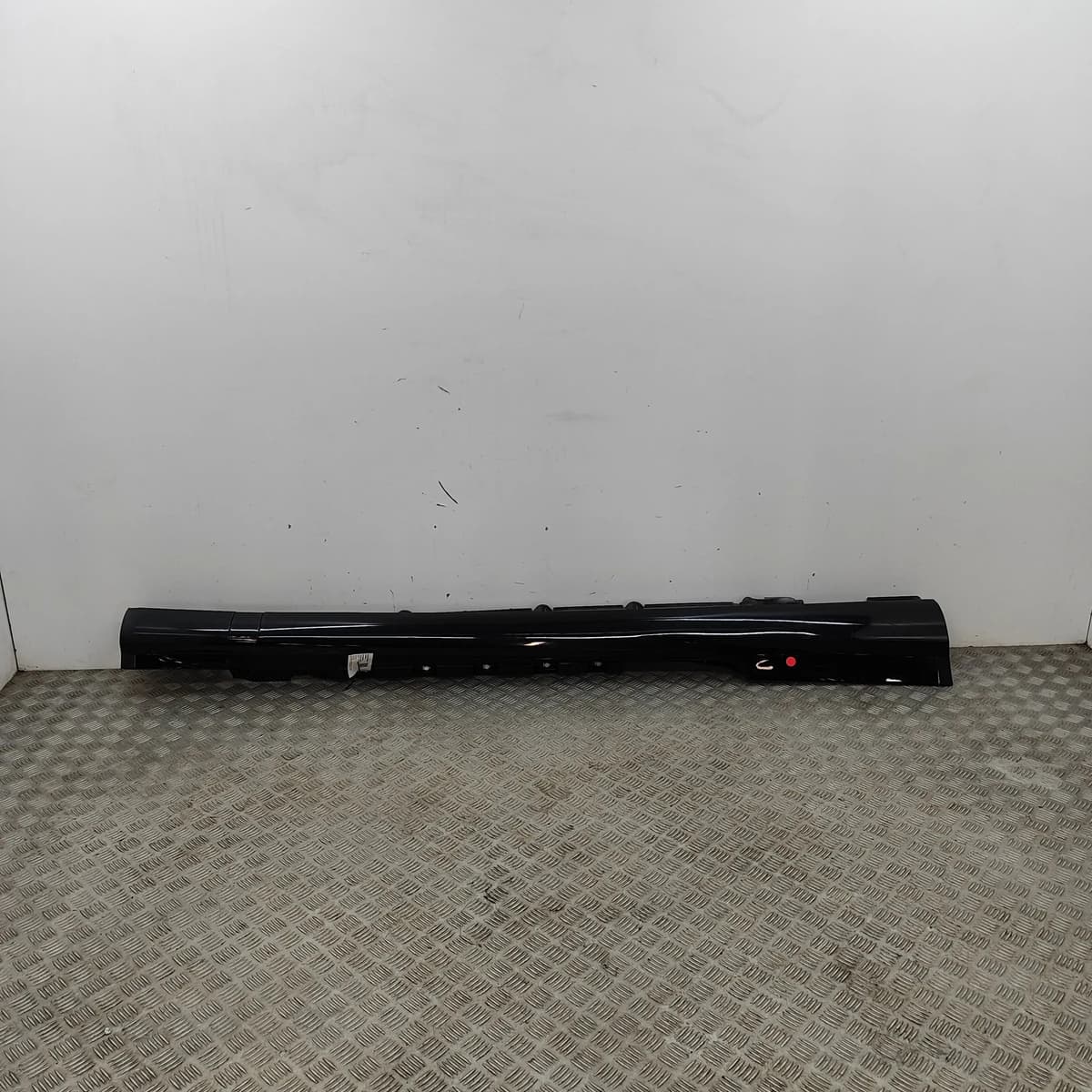 MERCEDES-BENZ E Coupe C207 Right Side Plastic Sideskirt Cover 28134637