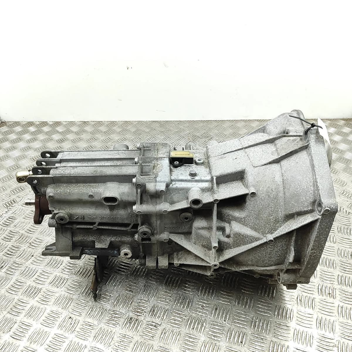 BMW 3 E90 Manual 6 Speed Gearbox GS6-17BG 2.0 Petrol 105kw 2008 28138186