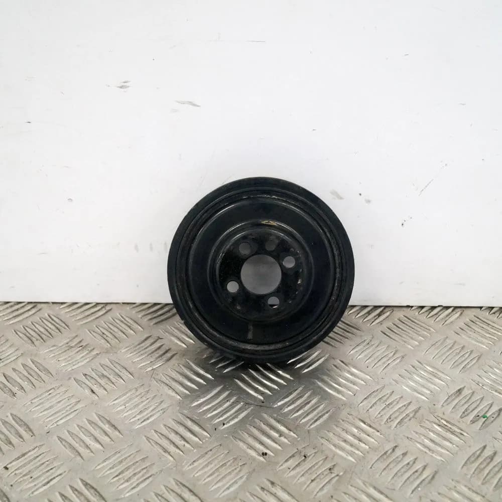 AUDI A3 8P1 Crankshaft Pulley 2.0 TDI 103kw BKD 038105245M 2008