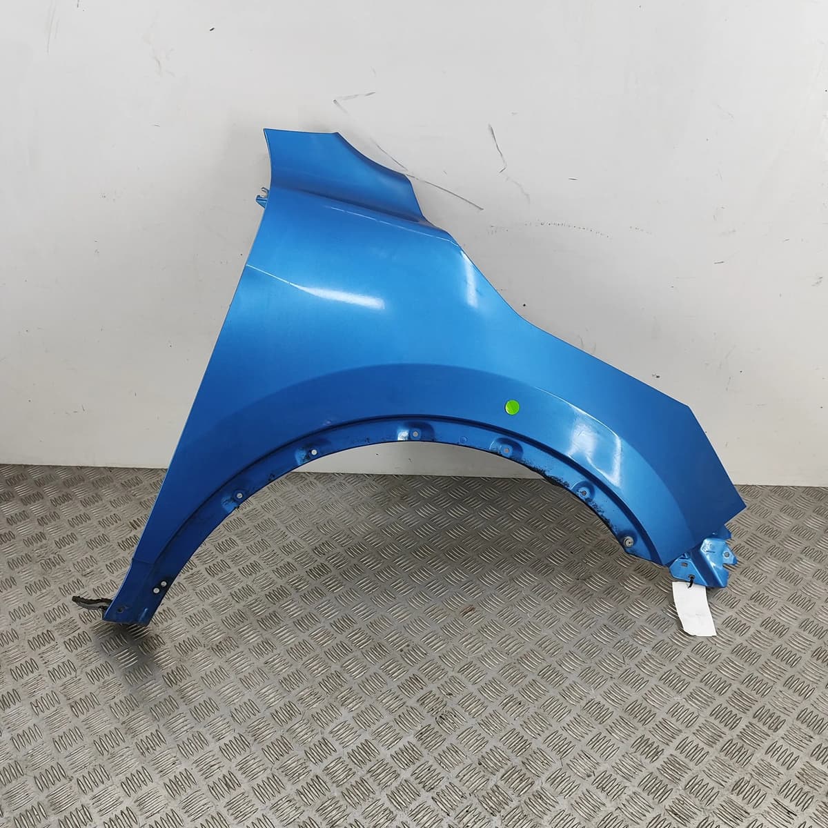NISSAN QASHQAI J11 Front Right Fender F3100-4EAMB 2017 28159170