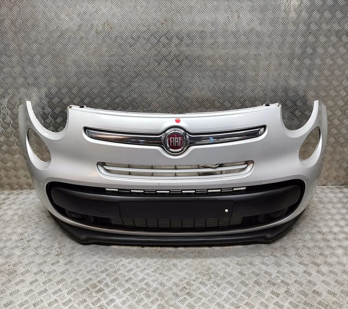 FIAT 500L 351 Frontstoßstange 71777654 1.6 Diesel 77kw 2014 28161325